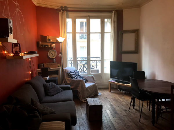 Haussmann apartment in a tiny quiet street. The flat is located in a cute and cl Paris, France Room near Jardin du Luxembourg Private room in rental unit vacation rental 23953382