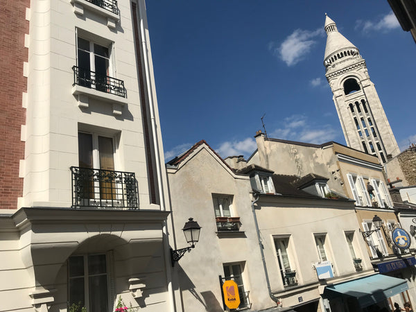 Warm T2 in the heart of the Butte Montmartre, next to the Place du Tertre, famou Toulouse, France Romantic flat with terrace near Sacré Coeur Entire rental unit vacation rental 29149799