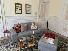 Get that old European charm! This gorgeous apartment situated in the Sablon is b London, United Kingdom Luxe apartment in the heart of Sablon Entire condo vacation rental 626819592326918406