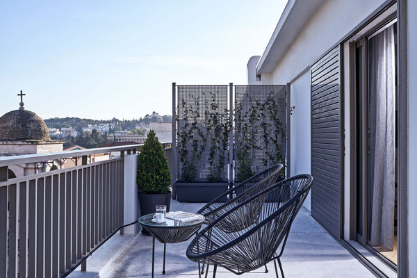 This fourth floor studio apartment is sized at 40m 2 and is suited for up to two Athens, Greece Loft Suite Entire loft vacation rental 51591447