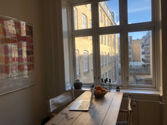 Nyd det simple liv i denne fredelige og centralt beliggende bolig i Københavns c Copenhagen, Denmark Skøn by lejlighed tæt på caféer, barer og indkøb Entire rental unit vacation rental 617396589505411656