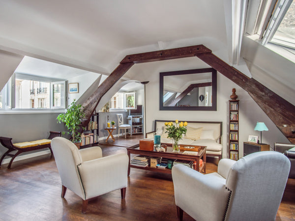 Located in the heart of Paris, this charming apartment can accommodate up to 2 p Paris, France Spacious 1br apartment close to the Eiffel Tower Entire rental unit vacation rental 28483360