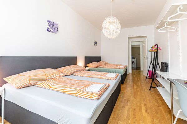 Premium quality - Affordable price - Perfect public transport!<br /><br />You wi Vienna, Austria 14 MINUTES TO THE CENTER (2/2) Private room in rental unit vacation rental 7716076