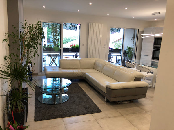 Venez profiter du charme de cette belle ville tout en vous reposant dans un appa Lyon, France ❤️T4 Lyon Saint Louis★Metro B & D Saxe 500m 6min★ Entire rental unit vacation rental 24409337