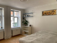 Lejlighed bestående af ét værelse, et køkkenalrum og bad. <br /><br />Lejlighede Copenhagen, Denmark Lejlighed i et af Københavns bedste områder Entire rental unit vacation rental 34809809