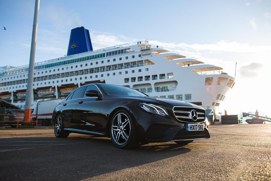 Arrive & Depart in Style Luxury Private Transfer Southampton to London  Private Tours and Travel Guide Europe London CITY London Destination Tour