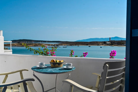 In front of the sea, a beautiful lodging, fully equipped, located in the heart o Greece Beachfront Bocamviglies Room-Naoussa Aegean Gem Private room in bed and breakfast vacation rental 50283450