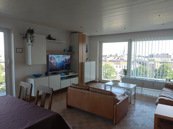 This spacious and sunny corner apartment overlooks the Green Valley on the outsk Ghent, Belgium Sunny apartment with garage near historic Gent Entire condo vacation rental 654906344377242124