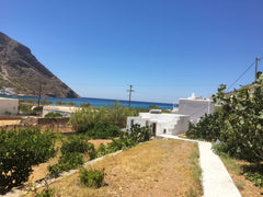 Recently restored, to spitaki (our little house) is full of charm! The walls are Plaka, Greece το σπιτάκι to spitaki (the little house) Tiny home vacation rental 36905648
