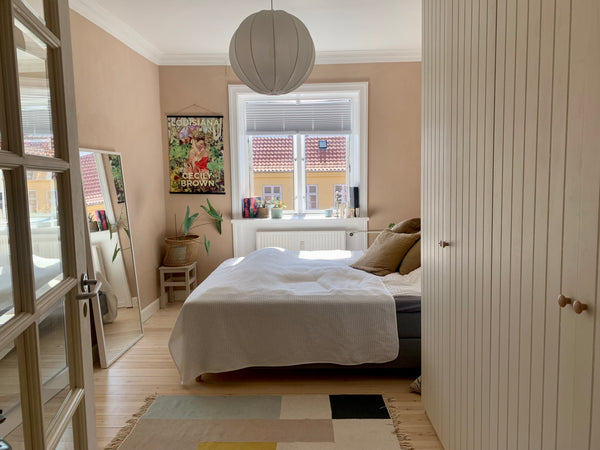 Our lovely apartment is located in the diverse, vibrant and beautiful Nørrebro n Copenhagen, Denmark Cosy bright apartment in the heart of Nørrebro Entire condo vacation rental 619556716605965044