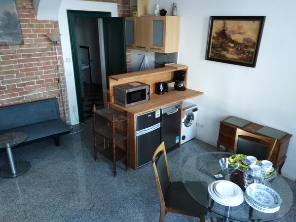 Das ist ein Objekt mit eigenem Eingang von der Strasse!<br /><br /><b>The space< Warszawa, Poland GU3 2c Objekt perfekt für Firmen Entire place vacation rental 49581031