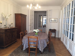 Big Haussman style recently renovated apartment of 184 m2, located at the Muette Paris, France Beautiful 184 m2 haussman style apartment Entire rental unit vacation rental 8440676