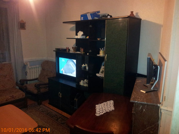 Je mis en collocation mon appartement de deux pièces. donc je cherche une person Paris, France Joli F2 à partager Private room in rental unit vacation rental 12501605