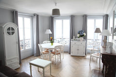 A cosy and confortable flat in the heart of Montmartre in Paris.<br /><br /><b>T Paris, France The Charming Rame(URL HIDDEN) Entire rental unit vacation rental 1549535