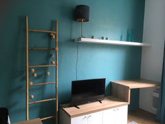 Studio tout confort récemment rénové situé dans une résidence sécurisée au cœur  Bon-Encontre, France studio tout confort palais de justice /Mériadeck Entire condo vacation rental 34469800