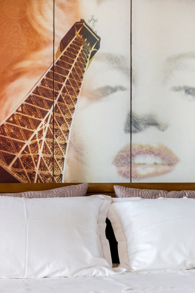 Airy loft-like apartment in a typical 