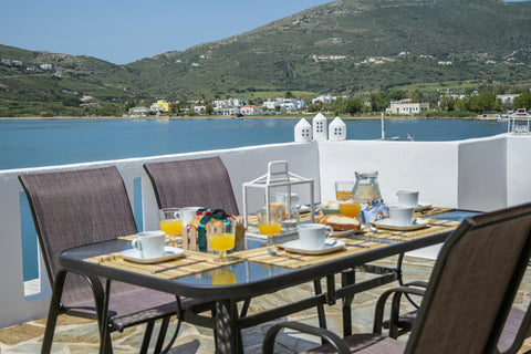 • Premium Location! At the picturesque port of Andros Island (Gavrion)!<br />• W Athens, Greece The Veranda of Gavrion - Deluxe Cycladic House Cycladic home vacation rental 24651928