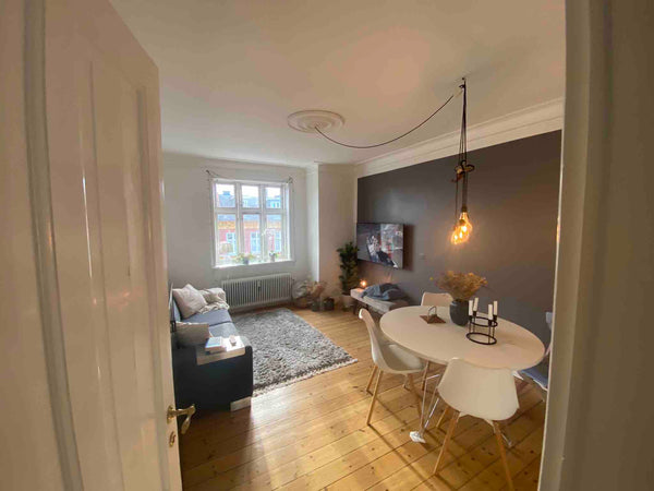Cozy and neat apartment in Østerbro, 8 min to the lakes, cozy cafes and 7-8 minu  Cozy apartment in the heart of Copenhagen Entire rental unit vacation rental 40728101