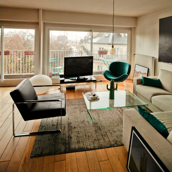 Le quartier des Batignolles est un quartier jeune, accueillant et convivial, pro  Vue sur le square des Batignolles Entire rental unit vacation rental 10932845