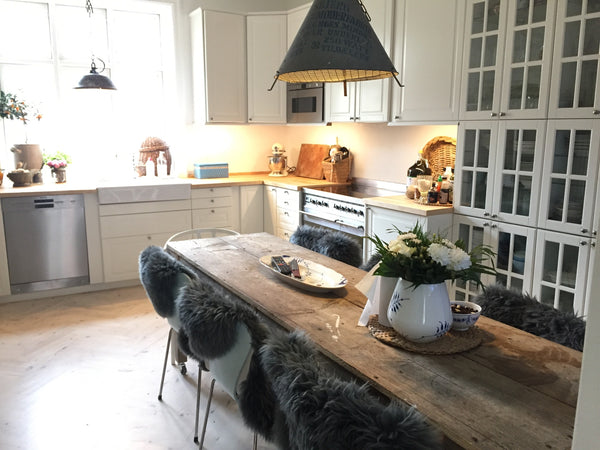 Spacious charming apartment close to everything in Copenhagen eg. Zoo and Tivoli Frederiksberg, Denmark Charming place close to everything Entire rental unit vacation rental 13808705