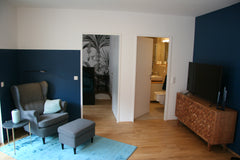 Nichtraucher-Appartment.<br />Dreh- und Angelpunkt der Wohnung ist der geräumige Grünwald, Germany Rosi Blau: exklusive möblierte 2-Zi Neubauwohnung Entire rental unit vacation rental 40143262