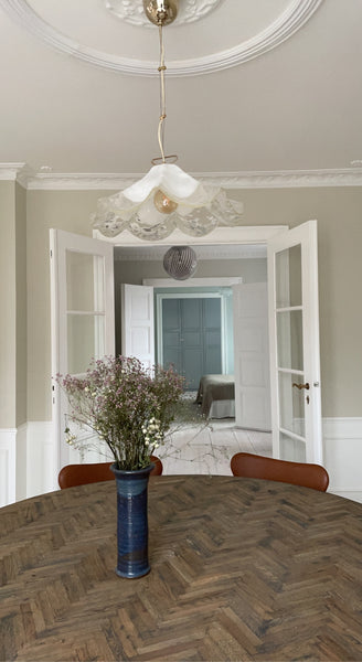 Spacious and completed renovated penthouse appartment in the heart of Copenhagen Frederiksberg, Denmark Spacious penthouse in the heart of Copenhagen Entire condo vacation rental 641678492406409577