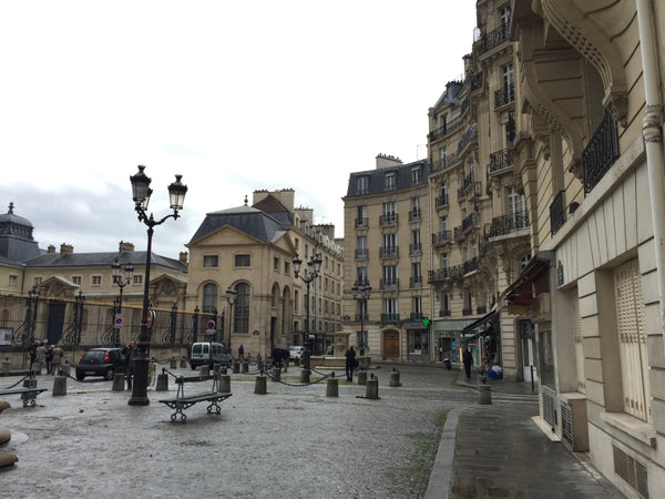 Charming studio ideally located in the 5th arrondissement, just in front of the  Nimes, France Beautiful quiet studio Luxembourg Entire rental unit vacation rental 4927233