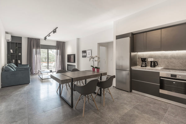 The lovely getaway comprises of three double bedrooms, one bathroom and one W.C. Athens, Greece Winsome 3/Bedroom City Apartment Entire rental unit vacation rental 35603155