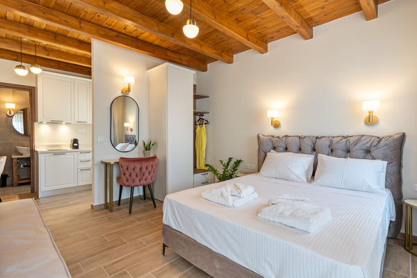 The Rosemary Suite is located on the second floor of the Venetian building CASA   Suite Rosemary - Casa Del Balsamo Entire rental unit vacation rental 682590052278524291