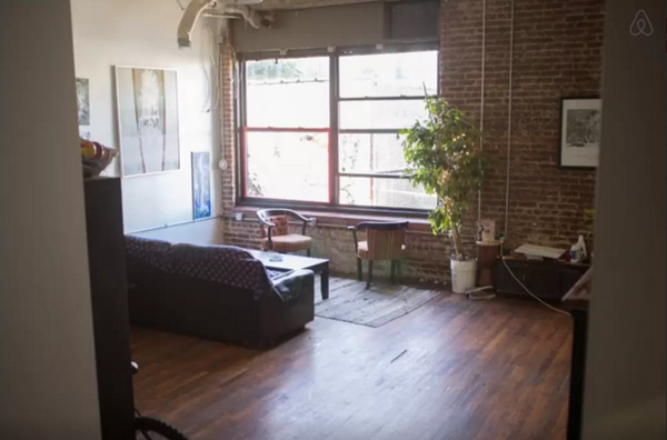 Come stay in the heart of East Williamsburg, Bushwick, in the famous arty Lofts. Paris, France Rental unit in Brooklyn · 1 bedroom · 1 bed · 2 baths Private room in rental unit vacation rental 9521009