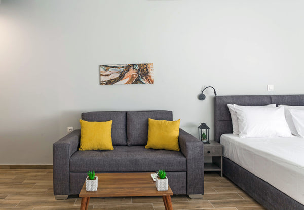 Brand new studio apartments in the center of Heraklion.<br />High speed internet Glyfada, Greece Raise Heraklion Boutique Apartment 5 Entire rental unit vacation rental 50999694