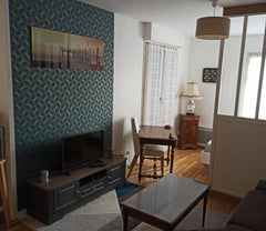 Je vous propose mon grand studio de 40 m² au cœur de la croix rousse Equipé d'un Lyon, France Grand studio équipé lit confortable parking privé Entire rental unit vacation rental 11942990