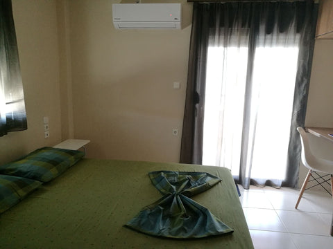 A/C (inverter), balcony, bathroom, big wardrobe, desk, tv<br /><br /><b>License  Kifisia, Greece Luxury private spacious room Private room in home vacation rental 19882861