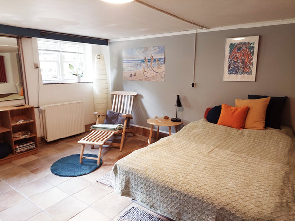 København, Danmark<br />Murermestervilla fra 1928 i 3 etager. Værelset der udlej Copenhagen, Denmark Private room, bathroom & entrance Private room in villa vacation rental 34971525