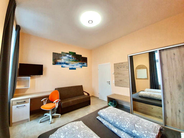 PROSI Apartments - Premium Lodging in Vienna!<br /><br />We offer you a modern a Vienna, Austria PROSI 7 - Huge Apartment with BUNKBED for Families Entire rental unit vacation rental 40244550