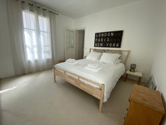 This is an unmissable property within walking distance of the iconic Tour Eiffel Paris, France Near Eiffel Towel , 1BD Entire rental unit vacation rental 3404798