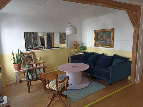 Charming apartment for 2 people in Paris very well situated.<br />You'll be near Paris, France Lovely Apartment in Central Paris Entire rental unit vacation rental 2822990