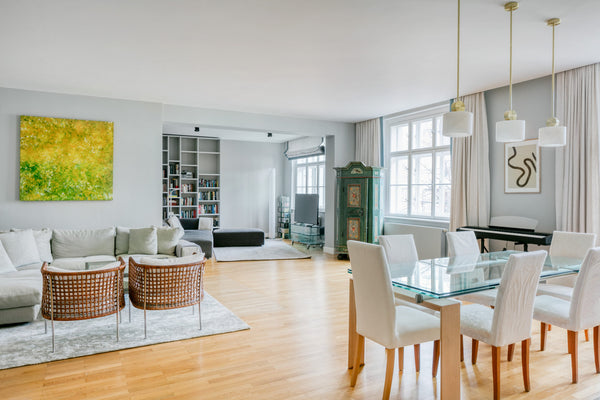 Show up and start living from day one in Vienna with this pretty two-bedroom Blu Vienna, Austria 2BR & Office nr Stephansplatz & Kohlmarkt Entire rental unit vacation rental 53855762