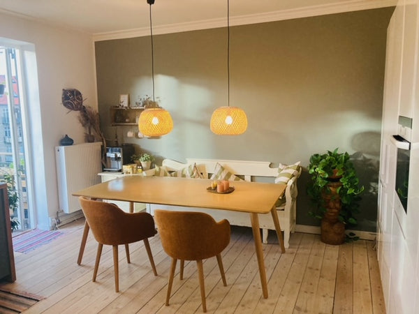 Lejlighed i to etager med 3 soveværelser. Tæt på lækker badestrand. 200 meter ti  Skøn lejlighed ved metro, strand og tæt på centrum Entire condo vacation rental 654999174606980575