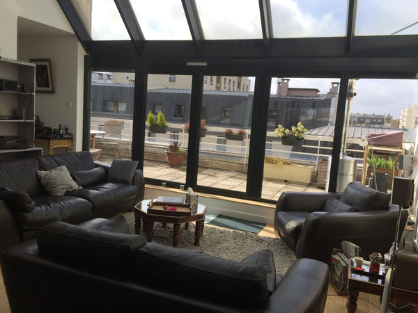 Penthouse/duplex in the heart of Paris with an Eiffel Tower view. Quiet appartme Paris, France Eiffel Tower Duplex 170m2, terraces/glassroof Entire rental unit vacation rental 9725077