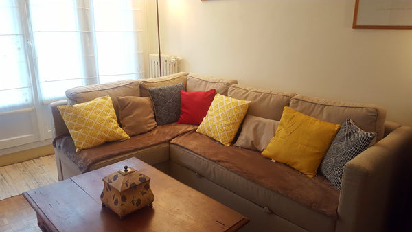 Warm, fully-equipped 3-room apartment near the Eiffel Tower, rue du Commerce and Paris, France Chaleureux 3 pces, Tour Eiffel + rue du Commerce Entire rental unit vacation rental 22008668