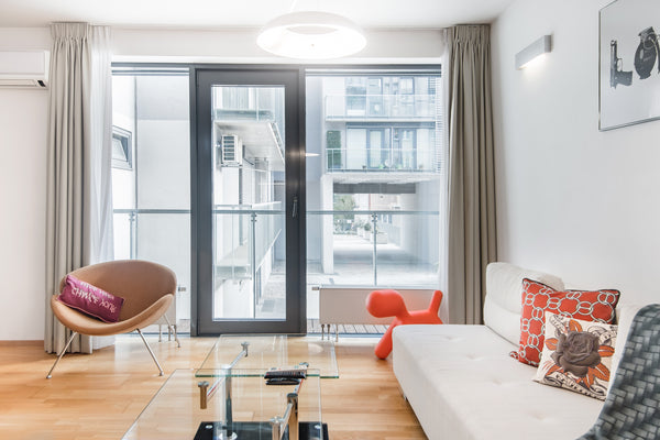 Moderní, tichý, klimatizovaný apartmán 50 m2 s balkonem se nachází v 11. nejvíc  Prague, Czechia Designový Byt s Klimatizací včetně Garáže Entire condo vacation rental 12282512