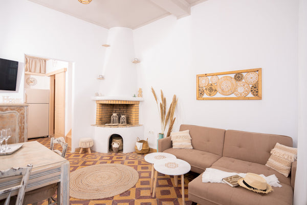 Whitelist Maisonette is a two-level traditional cycladic house, located right in Greece Whitelist Maisonette in Mykonos Town Entire home vacation rental 48840423