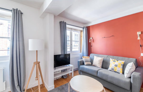 Ideally located in the hyper centre of Lyon on the Presqu'île de Lyon, this pret Paris, France Nice studio in the heart of the Presqu'île in Lyon Entire rental unit vacation rental 50208981