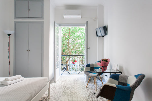 Renovated in 2019, with beautiful and minimal decoration.<br />It is comfortable Athens, Greece Athens Apartment At Kypseli Entire rental unit vacation rental 35710006