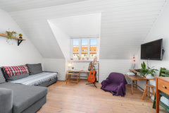 Cozy 1 room appartment on the top floor with a view of the yard bbq facilities.  Copenhagen, Denmark Cozy top floor 1-roomer in Brønshøj close to all Entire rental unit vacation rental 46149175