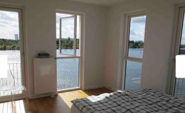 Denne særlige bolig ligger tæt på alt, hvilket gør det nemt at planlægge dit bes  Skøn lejlighed direkte ud til Københavns kanal Entire rental unit vacation rental 589174026902426548