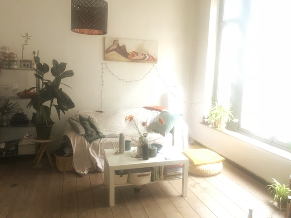 A tiny but very cozy appartment in the heart of Brussels. It has a lot of sunlig Antwerp, Belgium Tiny cozy appartement in heart of Brussels Entire rental unit vacation rental 40999309