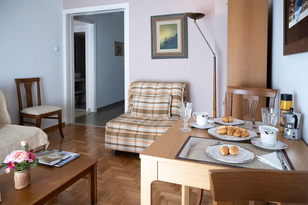 Entire apartment in the centre of Athens, refurbished in January 2018.<br /><br  London, England, United Kingdom Entire apartment close to Acropolis Entire rental unit vacation rental 23454228