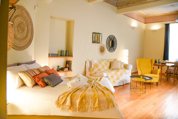 Completely renovated, this private ground floor 63m2 studio, offers the  luxury  Athens, Greece The Backyard Under the Acropolis (w. Netflix) Entire rental unit vacation rental 11107198